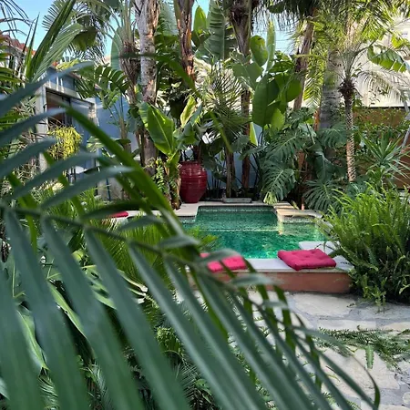 Lägenhet Casa Amazonia, 27 Min From Lisbon, Swimming Pool